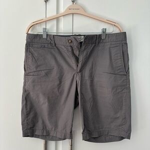 Original Penguin by Munsingwear Men's Gray Shorts size 34